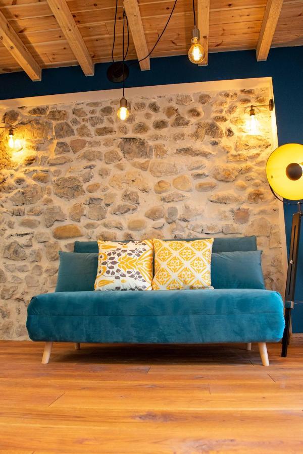 Appartement Atypique Au Coeur Des Alpes Barraux Luaran gambar